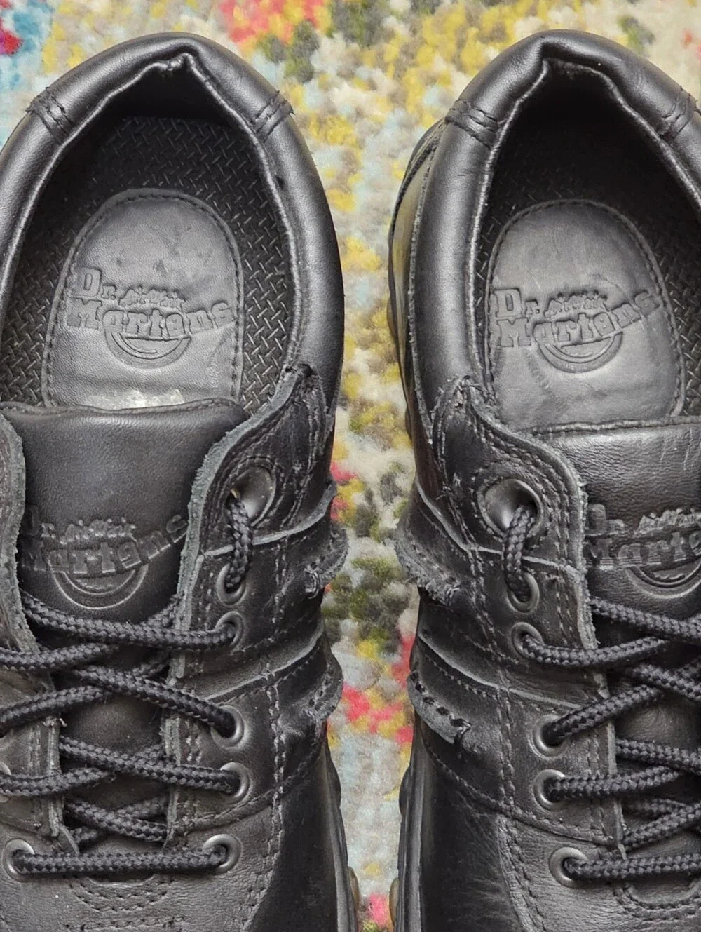 Dr. Doc Martens Mens Size 5 / Womens 6 / EU 37 Black Air Cushion Lace Up 8A99